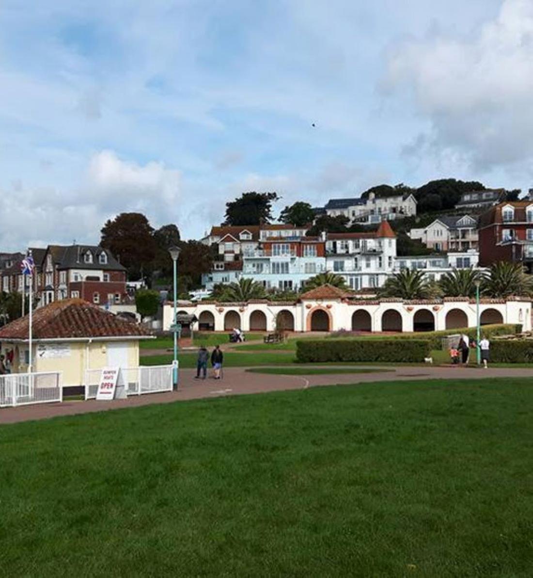 Goodrington Lodge Holiday Apartments Paignton Exterior foto
